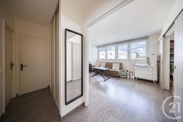 Appartement F2 à vendre - 2 pièces - 47.22 m2 - DRAVEIL - 91 - ILE-DE-FRANCE - Century 21 Avantage Immo