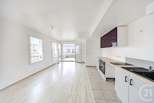 Appartement F2 à vendre - 2 pièces - 43.0 m2 - RIS ORANGIS - 91 - ILE-DE-FRANCE - Century 21 Avantage Immo