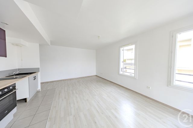 Appartement F2 à vendre - 2 pièces - 43.0 m2 - RIS ORANGIS - 91 - ILE-DE-FRANCE - Century 21 Avantage Immo